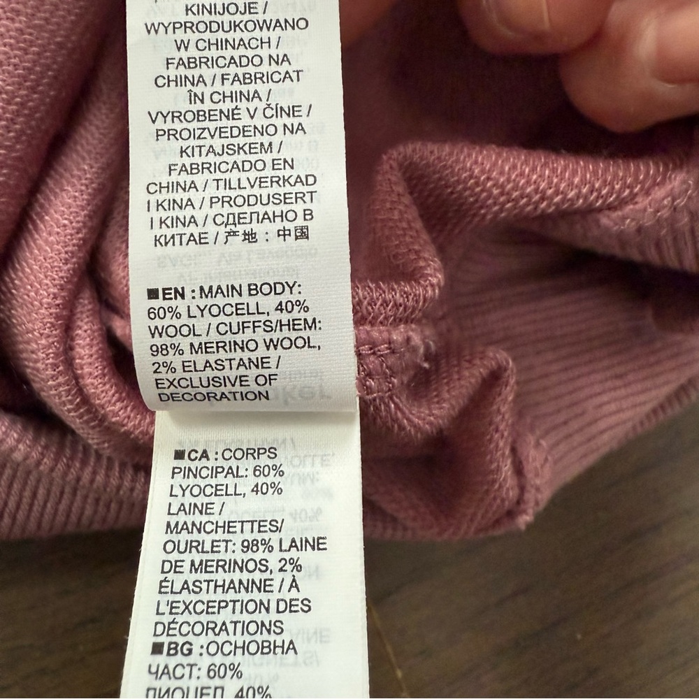 ICEBREAKER 
Merino Crush II Long Sleeve Hoodie - Women's Pink Crystal Sz Lg EUC - Picture 15 of 16